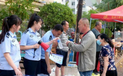 金坛摆摊小姐姐,街头经济新风景